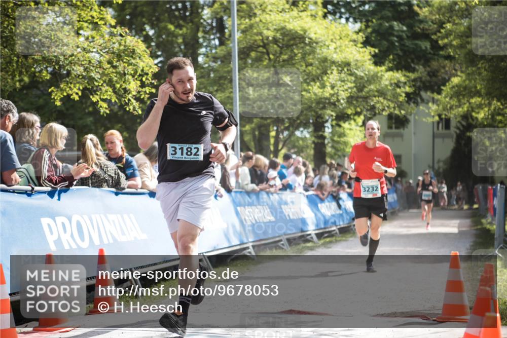 09.05.2026 - Störlauf H.Heesch http://msf.ph/oto/9678053 09.05.2026 16:24:27 Ziel 2026, 3182, 3232 meine-sportfotos.de