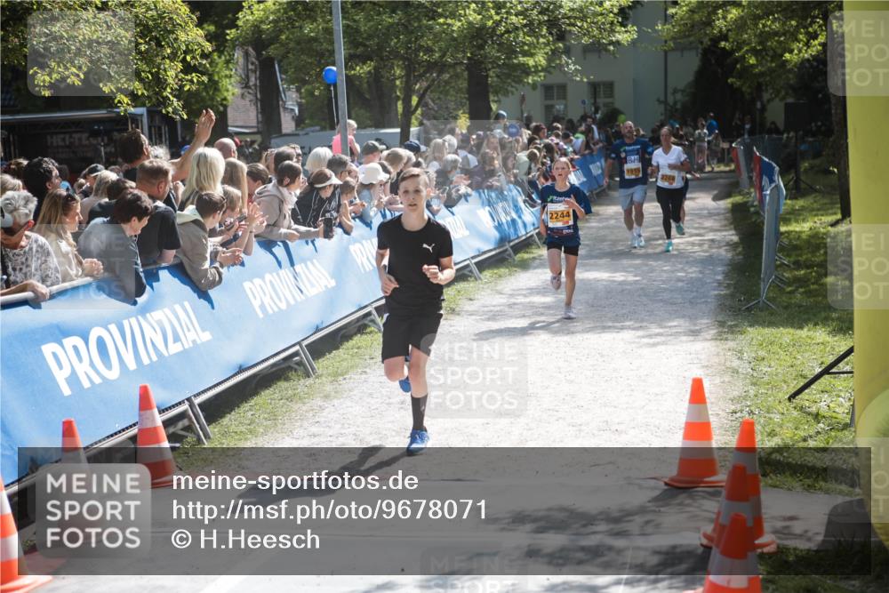 09.05.2026 - Störlauf H.Heesch http://msf.ph/oto/9678071 09.05.2026 15:26:52 Ziel 04821, 95180, 2244, 1915, 2268 meine-sportfotos.de