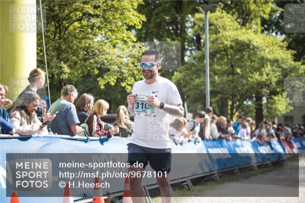 09.05.2026 - Störlauf H.Heesch http://msf.ph/oto/9678101 09.05.2026 16:24:47 Ziel 310 meine-sportfotos.de