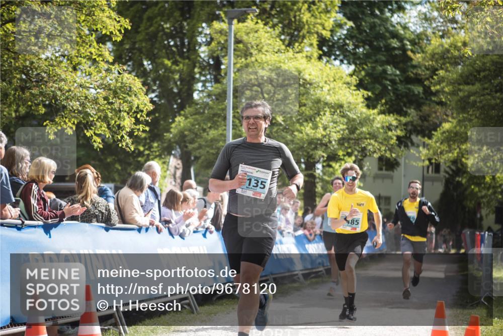 09.05.2026 - Störlauf H.Heesch http://msf.ph/oto/9678120 09.05.2026 16:24:54 Ziel 135, 485 meine-sportfotos.de