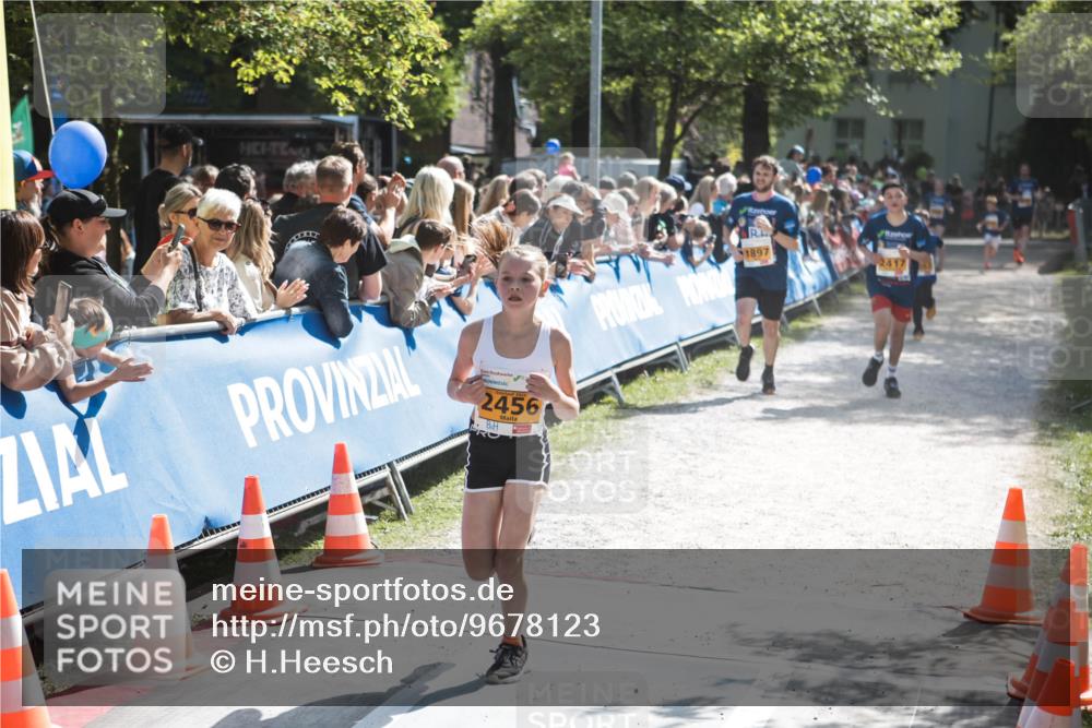 09.05.2026 - Störlauf H.Heesch http://msf.ph/oto/9678123 09.05.2026 15:27:11 Ziel 2456, 1897, 2417 meine-sportfotos.de