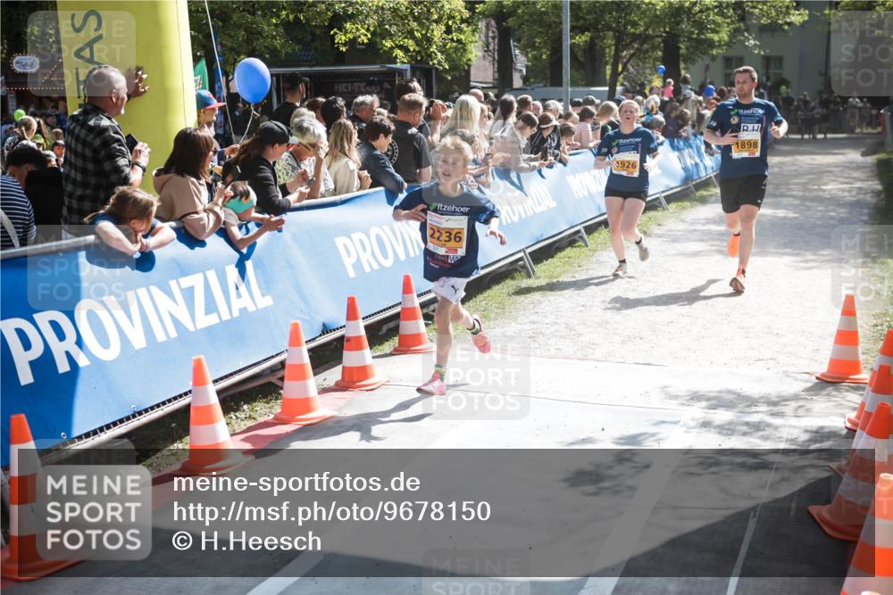 09.05.2026 - Störlauf H.Heesch http://msf.ph/oto/9678150 09.05.2026 15:27:17 Ziel 2236, 1898, 926 meine-sportfotos.de