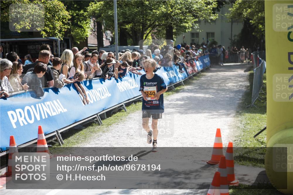09.05.2026 - Störlauf H.Heesch http://msf.ph/oto/9678194 09.05.2026 15:27:34 Ziel 240 meine-sportfotos.de