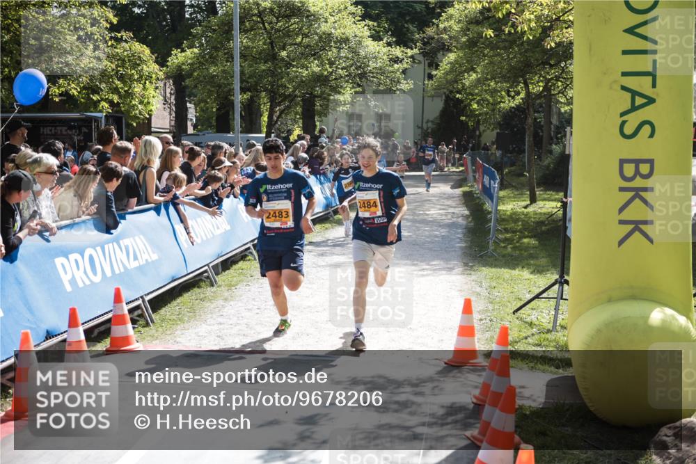 09.05.2026 - Störlauf H.Heesch http://msf.ph/oto/9678206 09.05.2026 15:27:44 Ziel 2483, 2484 meine-sportfotos.de