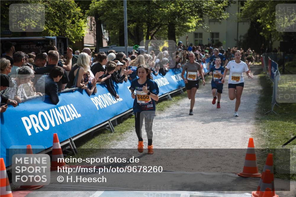09.05.2026 - Störlauf H.Heesch http://msf.ph/oto/9678260 09.05.2026 15:28:09 Ziel 2400, 2050, 240, 2095 meine-sportfotos.de
