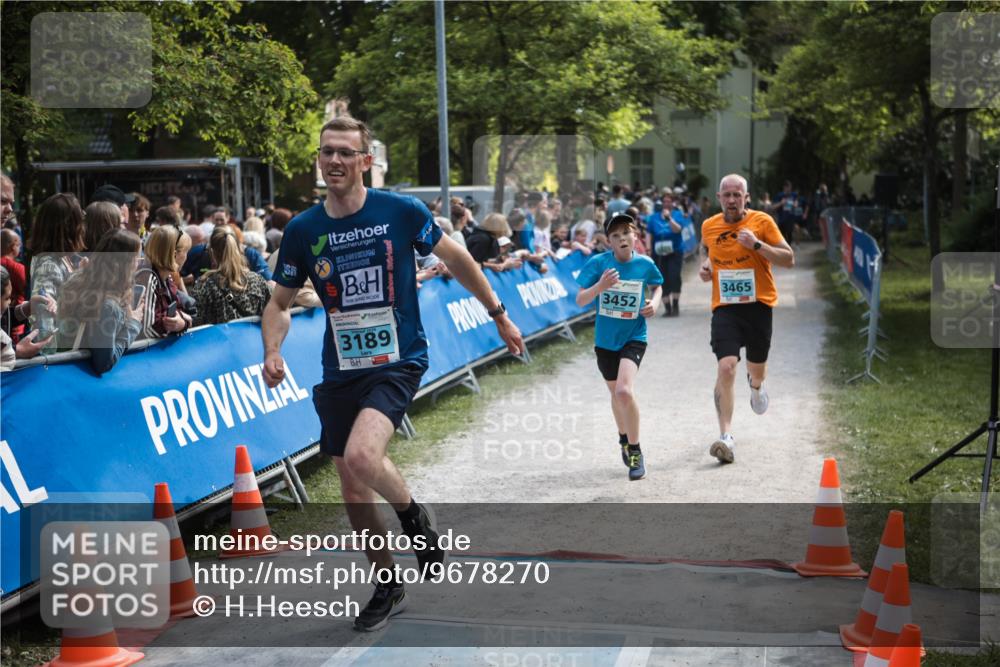 09.05.2026 - Störlauf H.Heesch http://msf.ph/oto/9678270 09.05.2026 16:26:30 Ziel 3189, 3452, 3465 meine-sportfotos.de
