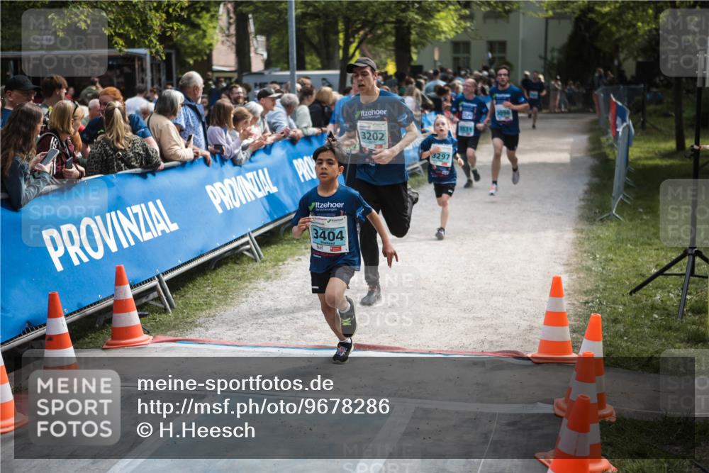09.05.2026 - Störlauf H.Heesch http://msf.ph/oto/9678286 09.05.2026 16:26:37 Ziel 3404, 3202, 3297, 1531, 3096 meine-sportfotos.de