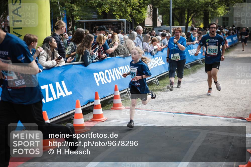 09.05.2026 - Störlauf H.Heesch http://msf.ph/oto/9678296 09.05.2026 16:26:38 Ziel 97, 1821, 3096 meine-sportfotos.de