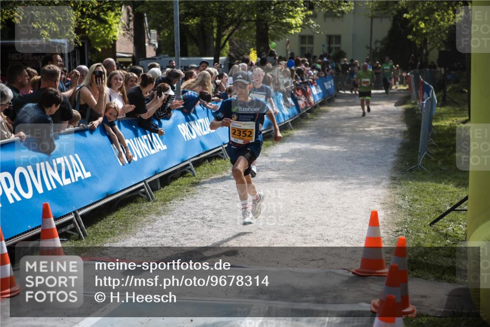 09.05.2026 - Störlauf H.Heesch http://msf.ph/oto/9678314 09.05.2026 15:28:21 Ziel 2352 meine-sportfotos.de