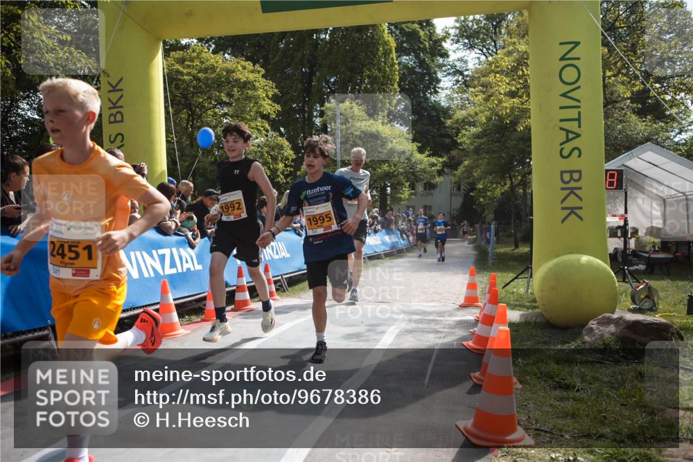 09.05.2026 - Störlauf H.Heesch http://msf.ph/oto/9678386 09.05.2026 15:28:48 Ziel 245, 1995 meine-sportfotos.de