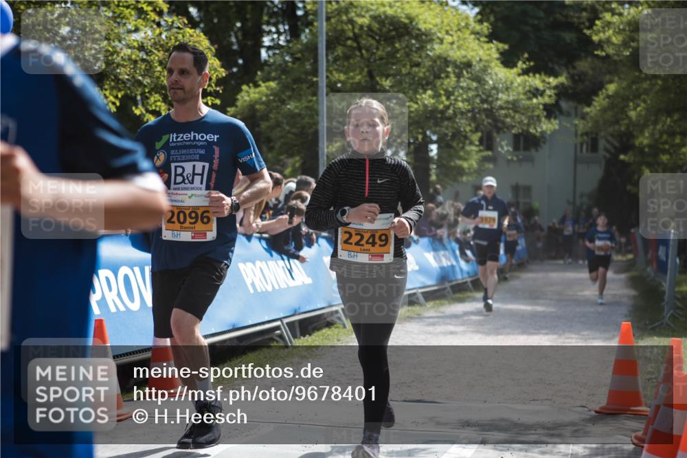09.05.2026 - Störlauf H.Heesch http://msf.ph/oto/9678401 09.05.2026 15:28:52 Ziel 2026, 2096, 2249, 3929 meine-sportfotos.de