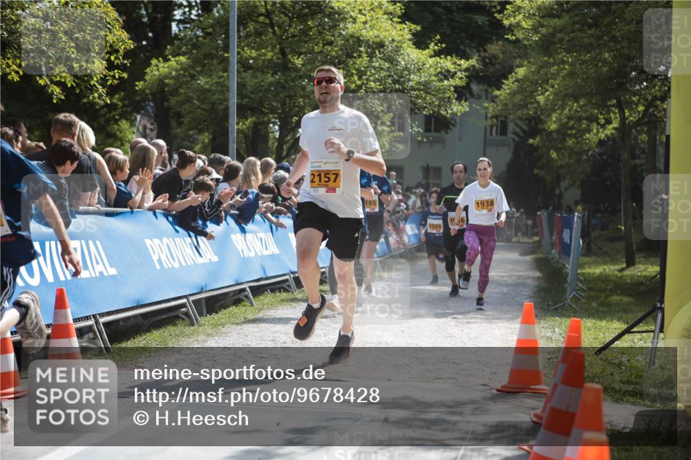 09.05.2026 - Störlauf H.Heesch http://msf.ph/oto/9678428 09.05.2026 15:28:59 Ziel 2157, 185, 1969, 1938 meine-sportfotos.de
