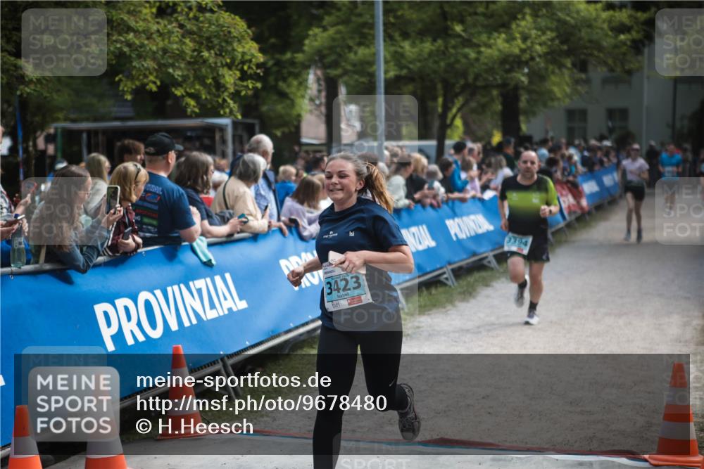 09.05.2026 - Störlauf H.Heesch http://msf.ph/oto/9678480 09.05.2026 16:27:48 Ziel 2026, 3423, 3394 meine-sportfotos.de