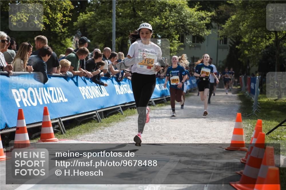09.05.2026 - Störlauf H.Heesch http://msf.ph/oto/9678488 09.05.2026 15:29:28 Ziel 164, 1884, 2216 meine-sportfotos.de