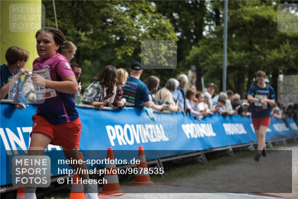 09.05.2026 - Störlauf H.Heesch http://msf.ph/oto/9678535 09.05.2026 16:28:09 Ziel 15 meine-sportfotos.de