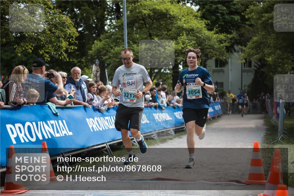 09.05.2026 - Störlauf H.Heesch http://msf.ph/oto/9678608 09.05.2026 16:28:42 Ziel 26, 3217, 3054 meine-sportfotos.de