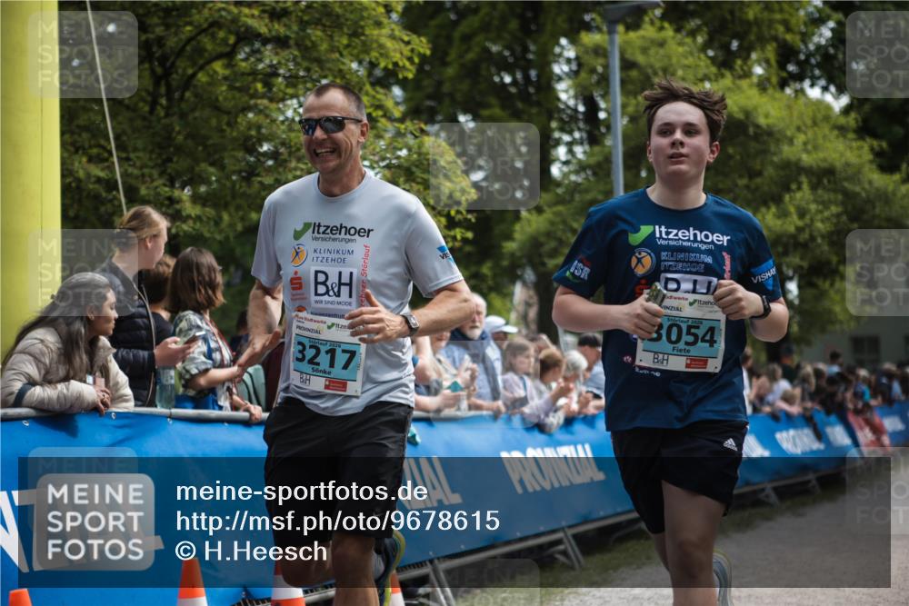 09.05.2026 - Störlauf H.Heesch http://msf.ph/oto/9678615 09.05.2026 16:28:43 Ziel 2026, 3217, 2026, 3054 meine-sportfotos.de