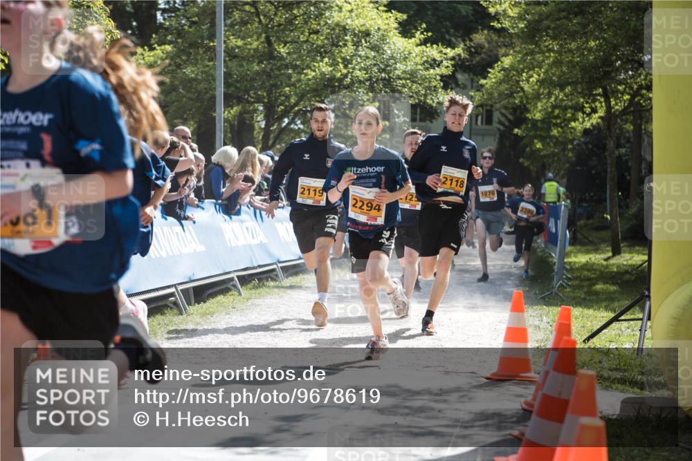 09.05.2026 - Störlauf H.Heesch http://msf.ph/oto/9678619 09.05.2026 15:30:12 Ziel 3, 2119, 2294, 12, 2118, 1876, 2286 meine-sportfotos.de