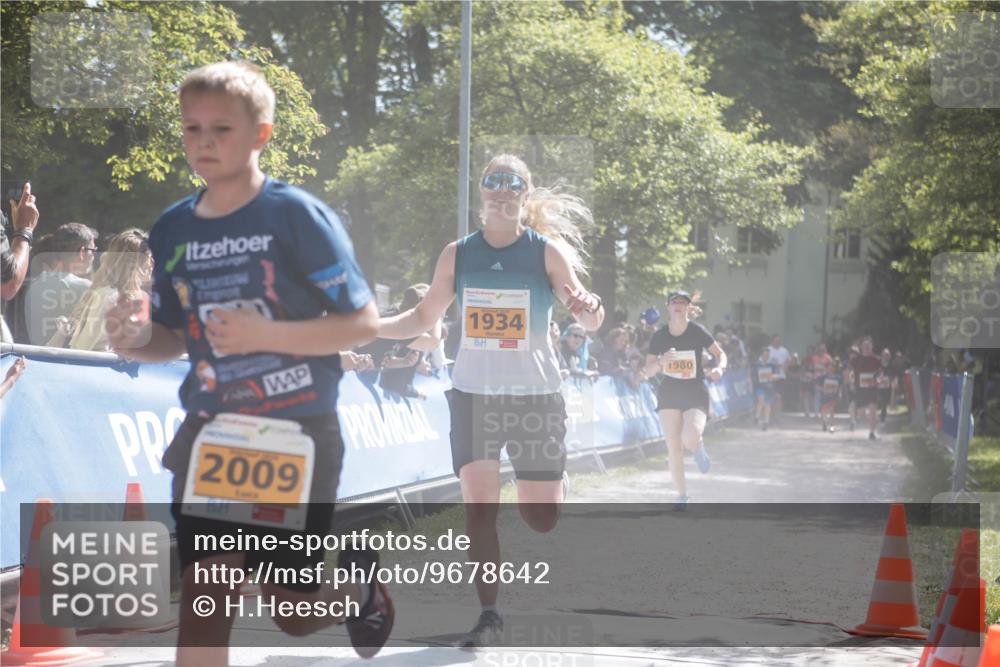 09.05.2026 - Störlauf H.Heesch http://msf.ph/oto/9678642 09.05.2026 15:30:18 Ziel 2009, 1934, 1980 meine-sportfotos.de