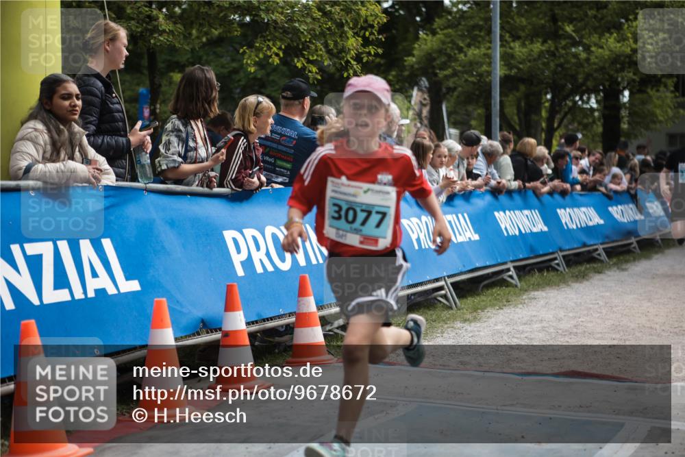 09.05.2026 - Störlauf H.Heesch http://msf.ph/oto/9678672 09.05.2026 16:29:15 Ziel 3077 meine-sportfotos.de