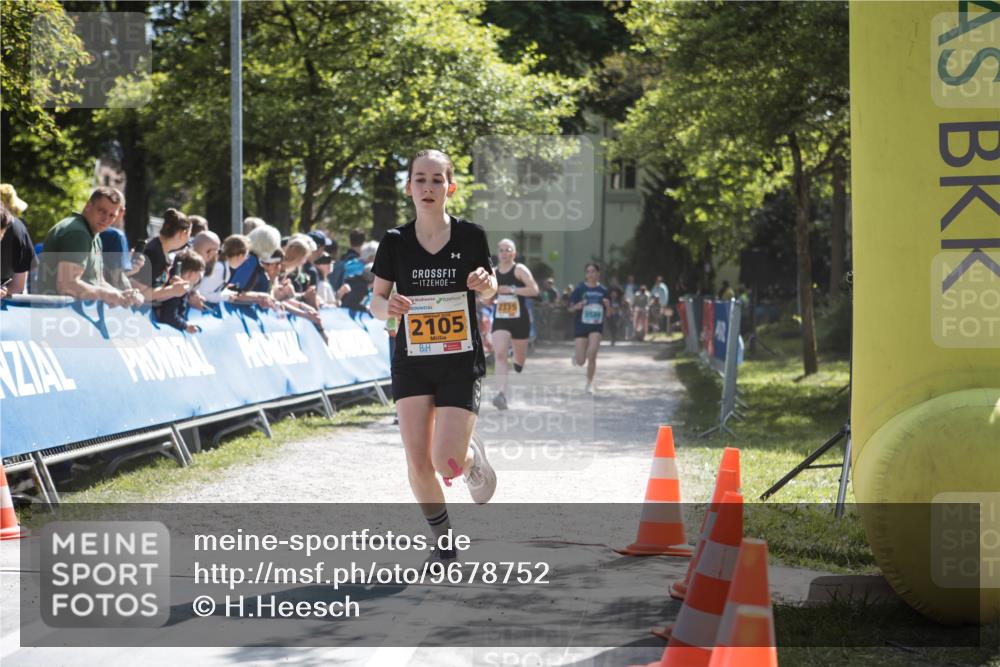 09.05.2026 - Störlauf H.Heesch http://msf.ph/oto/9678752 09.05.2026 15:30:45 Ziel 2105, 2335 meine-sportfotos.de