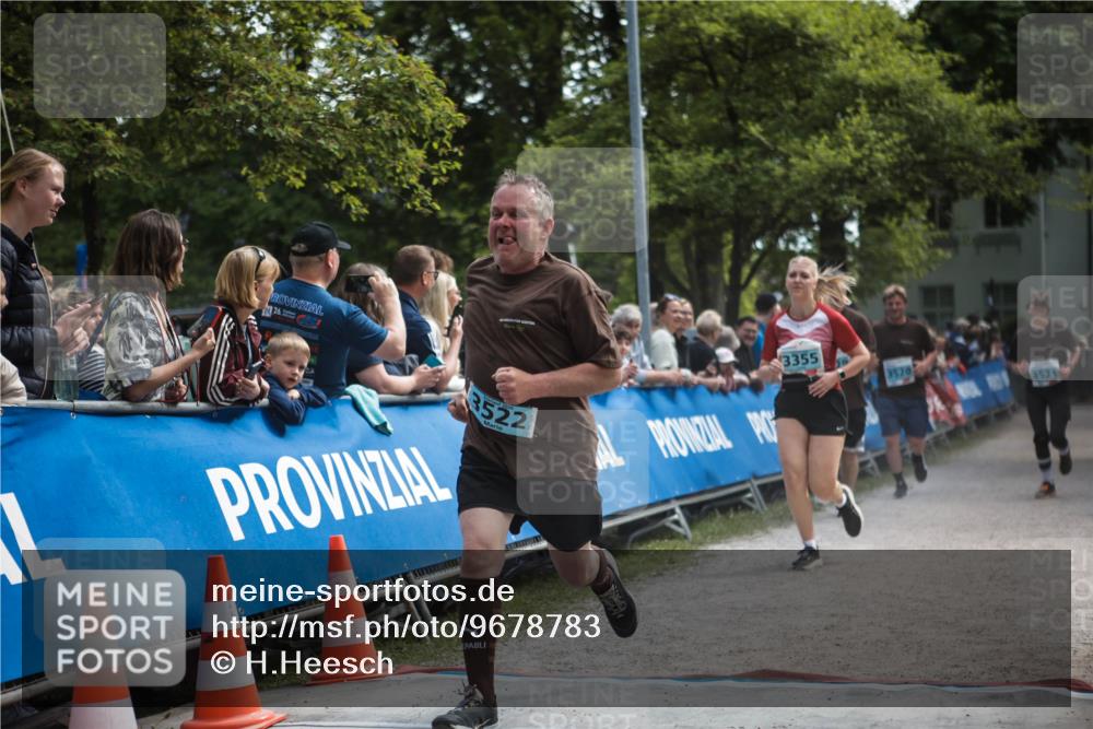 09.05.2026 - Störlauf H.Heesch http://msf.ph/oto/9678783 09.05.2026 16:29:53 Ziel 26, 3522, 3355, 3520, 3521 meine-sportfotos.de