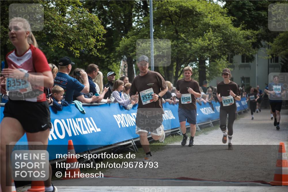 09.05.2026 - Störlauf H.Heesch http://msf.ph/oto/9678793 09.05.2026 16:29:55 Ziel 3355, 26, 3529, 3520, 3521, 3243 meine-sportfotos.de