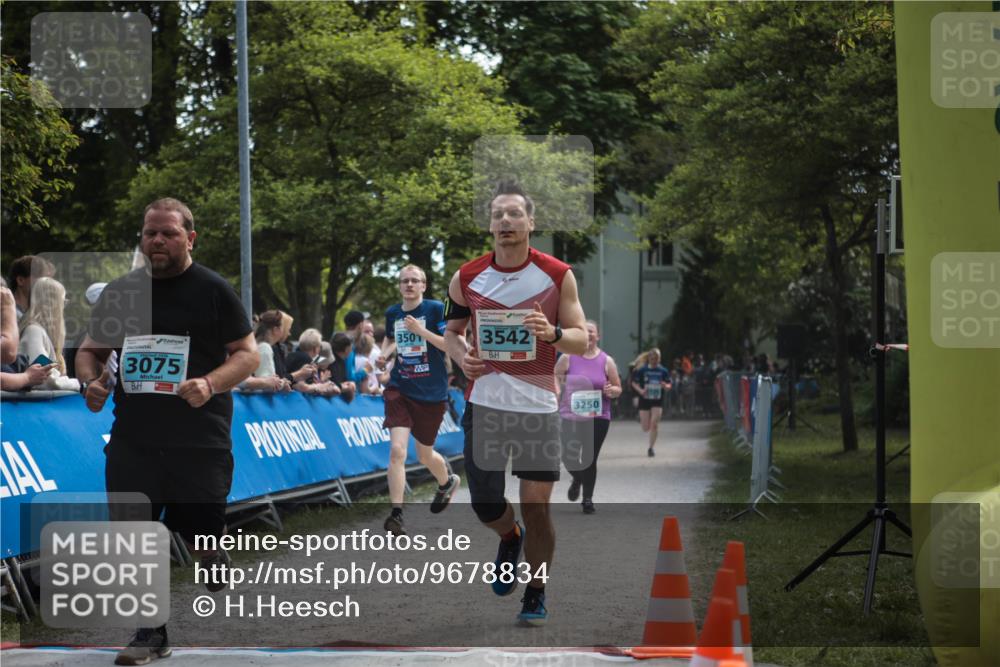 09.05.2026 - Störlauf H.Heesch http://msf.ph/oto/9678834 09.05.2026 16:30:13 Ziel 3075, 3501, 3542, 3250 meine-sportfotos.de