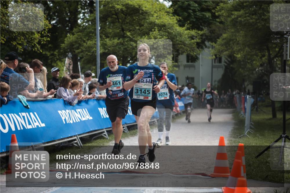 09.05.2026 - Störlauf H.Heesch http://msf.ph/oto/9678848 09.05.2026 16:30:18 Ziel 461, 3145, 3074 meine-sportfotos.de