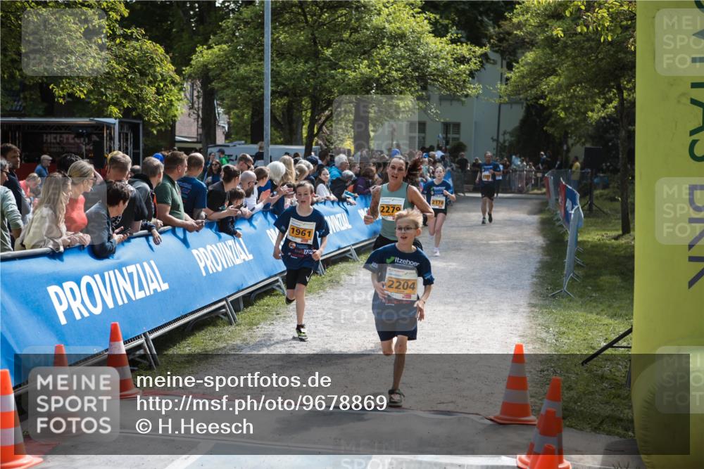 09.05.2026 - Störlauf H.Heesch http://msf.ph/oto/9678869 09.05.2026 15:31:43 Ziel 22, 04821, 95180, 1961, 2279, 2204, 2178 meine-sportfotos.de