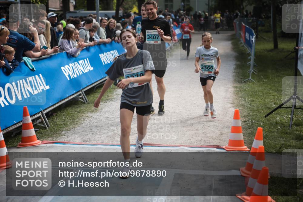 09.05.2026 - Störlauf H.Heesch http://msf.ph/oto/9678890 09.05.2026 16:30:37 Ziel 3407, 3366 meine-sportfotos.de