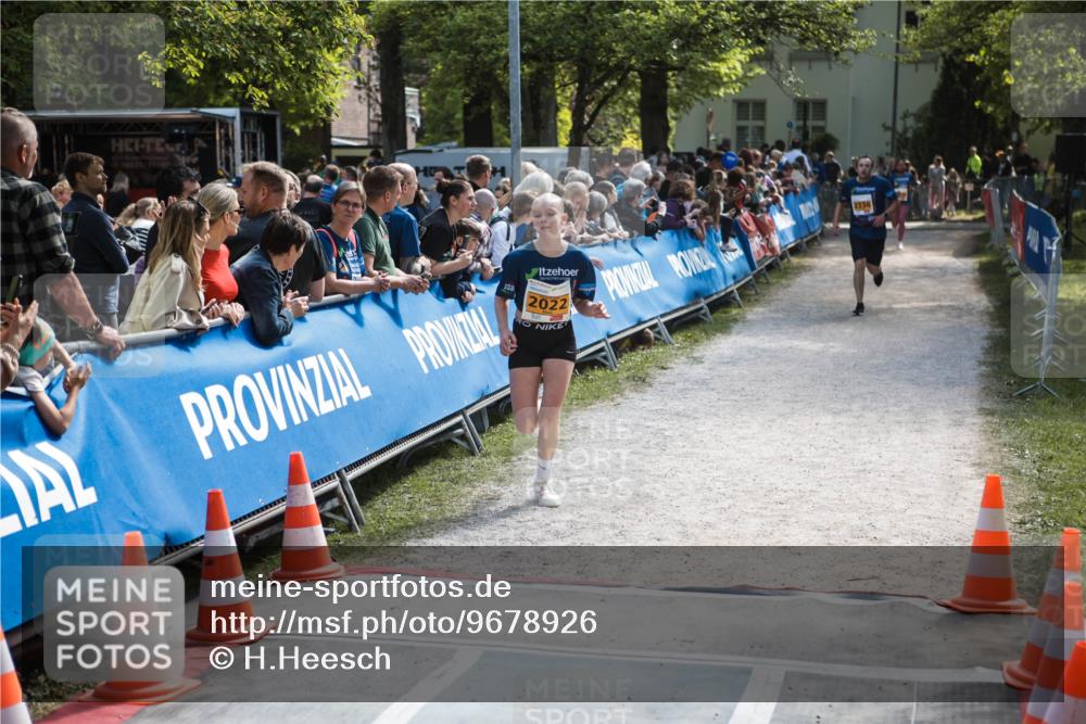 09.05.2026 - Störlauf H.Heesch http://msf.ph/oto/9678926 09.05.2026 15:32:16 Ziel 08825, 9518, 2022, 2336 meine-sportfotos.de