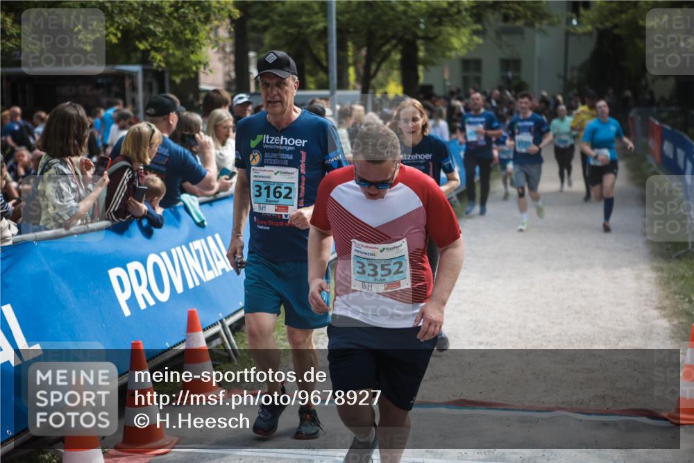 09.05.2026 - Störlauf H.Heesch http://msf.ph/oto/9678927 09.05.2026 16:30:57 Ziel 2026, 3162, 2026, 3352 meine-sportfotos.de