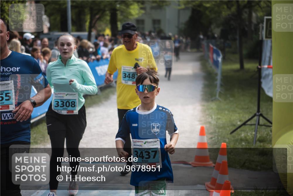 09.05.2026 - Störlauf H.Heesch http://msf.ph/oto/9678951 09.05.2026 16:31:02 Ziel 2026, 55, 3308, 348, 2026, 3437 meine-sportfotos.de