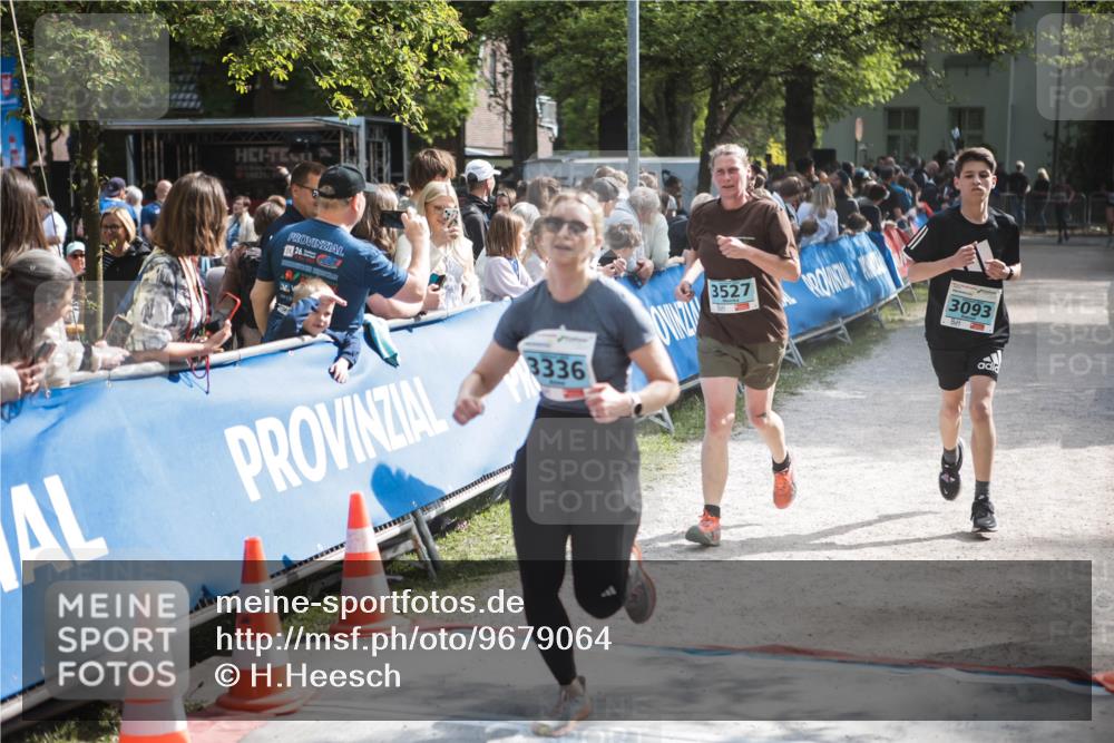 09.05.2026 - Störlauf H.Heesch http://msf.ph/oto/9679064 09.05.2026 16:31:37 Ziel 04821, 95, 26, 3527, 3336, 3093 meine-sportfotos.de