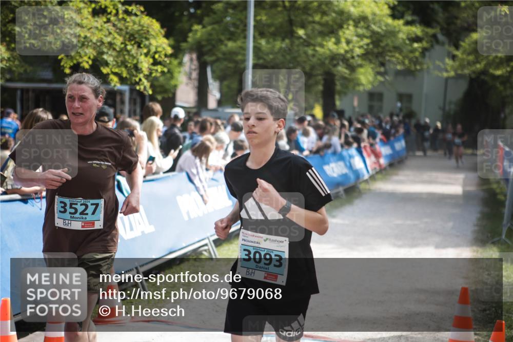 09.05.2026 - Störlauf H.Heesch http://msf.ph/oto/9679068 09.05.2026 16:31:38 Ziel 2026, 3527, 2026, 3093 meine-sportfotos.de