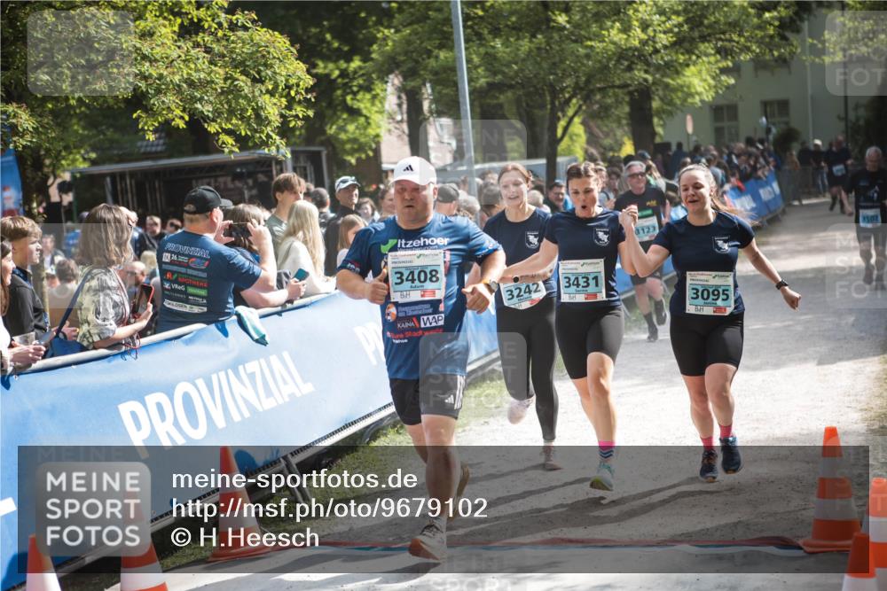 09.05.2026 - Störlauf H.Heesch http://msf.ph/oto/9679102 09.05.2026 16:32:12 Ziel 26, 3408, 3242, 3431, 3123, 3095, 3502 meine-sportfotos.de