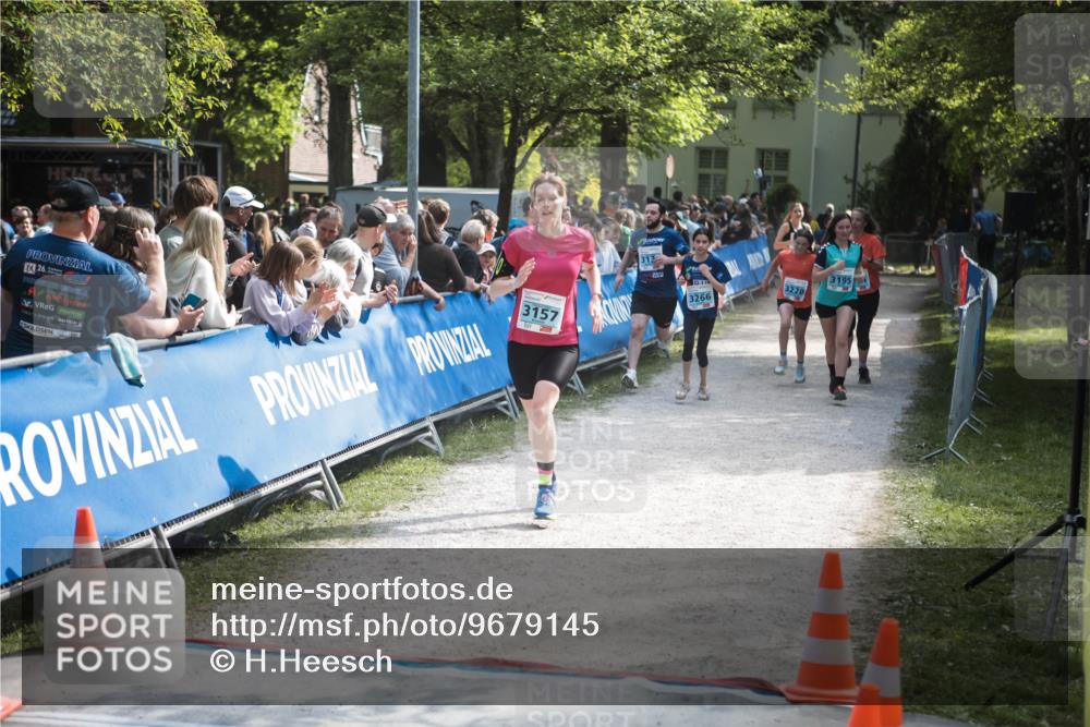 09.05.2026 - Störlauf H.Heesch http://msf.ph/oto/9679145 09.05.2026 16:32:50 Ziel 26, 3157, 313, 3266, 3220, 3195 meine-sportfotos.de
