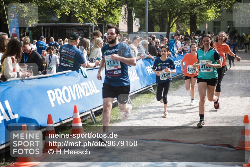09.05.2026 - Störlauf H.Heesch http://msf.ph/oto/9679150 09.05.2026 16:32:53 Ziel 3446, 26, 3131, 3266, 3220, 319 meine-sportfotos.de