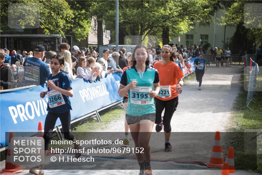 09.05.2026 - Störlauf H.Heesch http://msf.ph/oto/9679152 09.05.2026 16:32:53 Ziel 26, 3266, 3221, 3195, 19 meine-sportfotos.de