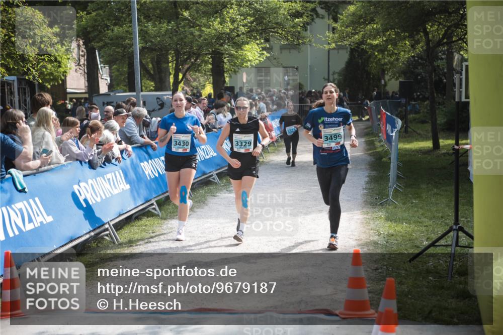 09.05.2026 - Störlauf H.Heesch http://msf.ph/oto/9679187 09.05.2026 16:33:21 Ziel 3430, 3329, 3499 meine-sportfotos.de