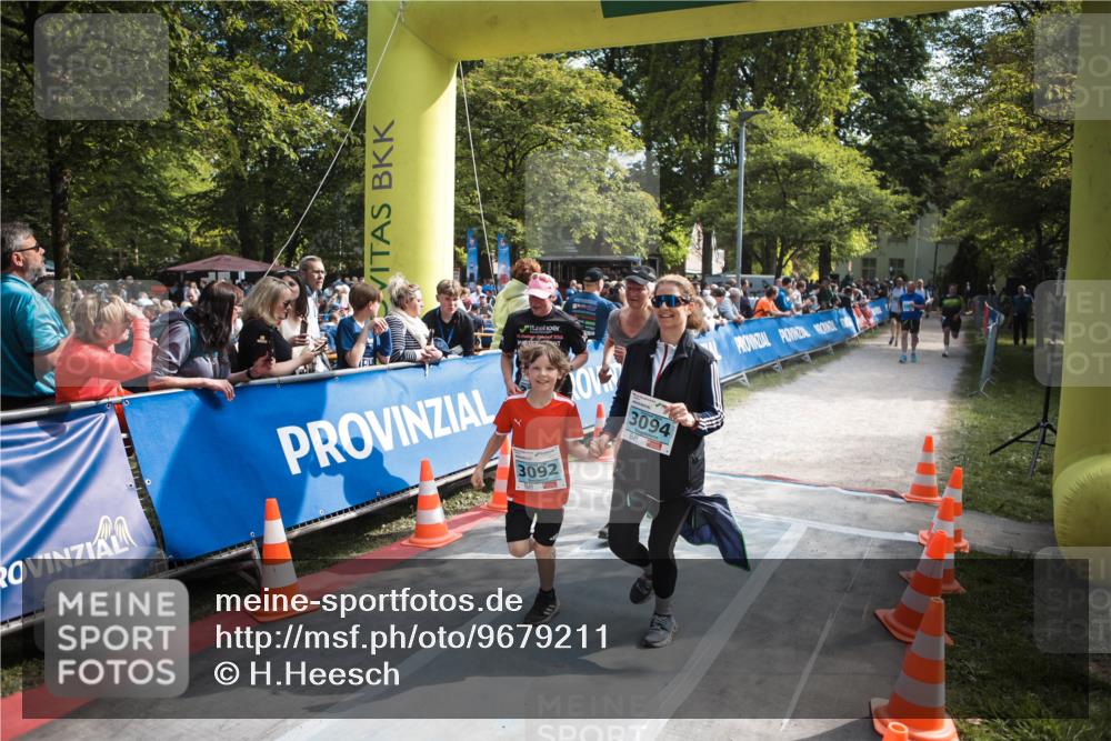 09.05.2026 - Störlauf H.Heesch http://msf.ph/oto/9679211 09.05.2026 16:33:47 Ziel 3092, 2019, 3094 meine-sportfotos.de