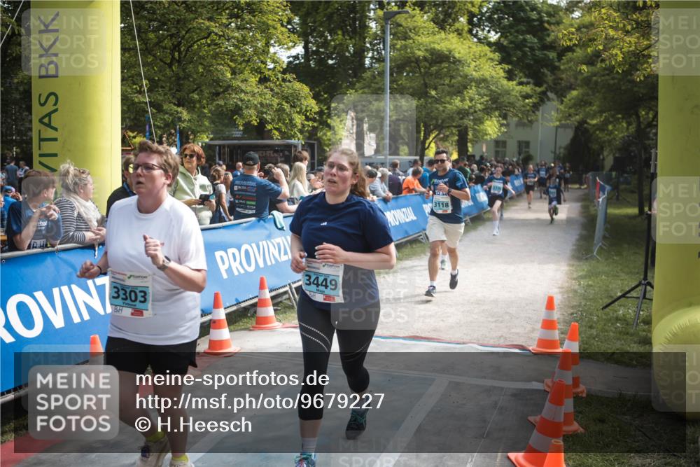 09.05.2026 - Störlauf H.Heesch http://msf.ph/oto/9679227 09.05.2026 16:33:56 Ziel 3303, 3449, 3118 meine-sportfotos.de