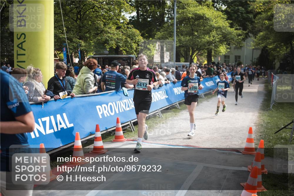 09.05.2026 - Störlauf H.Heesch http://msf.ph/oto/9679232 09.05.2026 16:33:58 Ziel 3412, 3396, 3117, 1281 meine-sportfotos.de