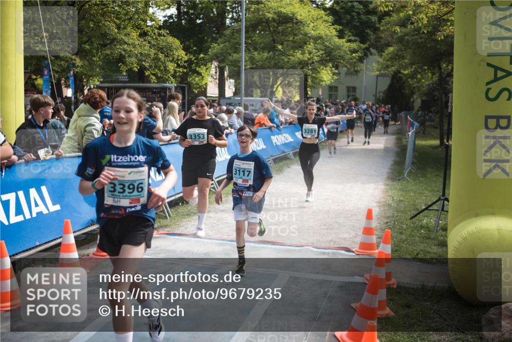 09.05.2026 - Störlauf H.Heesch http://msf.ph/oto/9679235 09.05.2026 16:33:59 Ziel 3353, 3117, 3281, 3396 meine-sportfotos.de