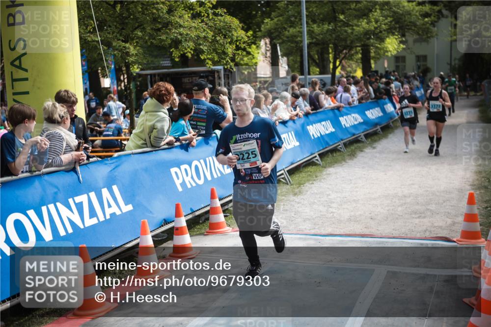 09.05.2026 - Störlauf H.Heesch http://msf.ph/oto/9679303 09.05.2026 16:35:06 Ziel 25, 10, 3235, 3372 meine-sportfotos.de