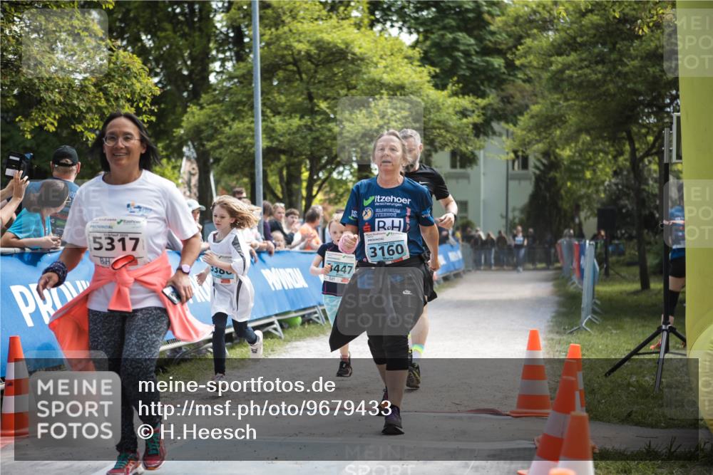 09.05.2026 - Störlauf H.Heesch http://msf.ph/oto/9679433 09.05.2026 16:37:49 Ziel 5317, 3447, 3160 meine-sportfotos.de