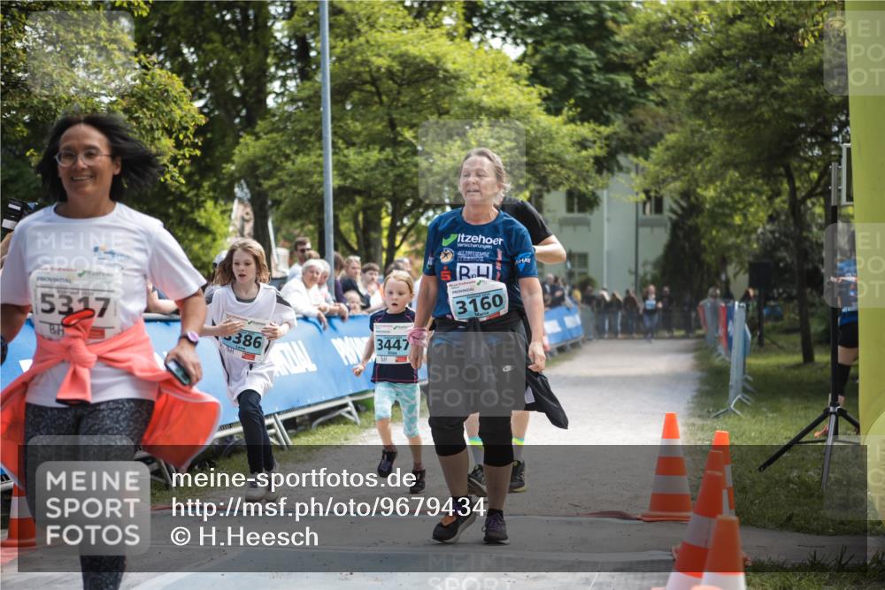 09.05.2026 - Störlauf H.Heesch http://msf.ph/oto/9679434 09.05.2026 16:37:49 Ziel 5317, 386, 3447, 2020, 3160 meine-sportfotos.de