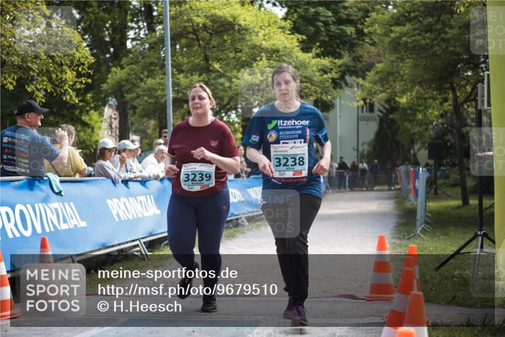 09.05.2026 - Störlauf H.Heesch http://msf.ph/oto/9679510 09.05.2026 16:39:19 Ziel 3239, 3238 meine-sportfotos.de