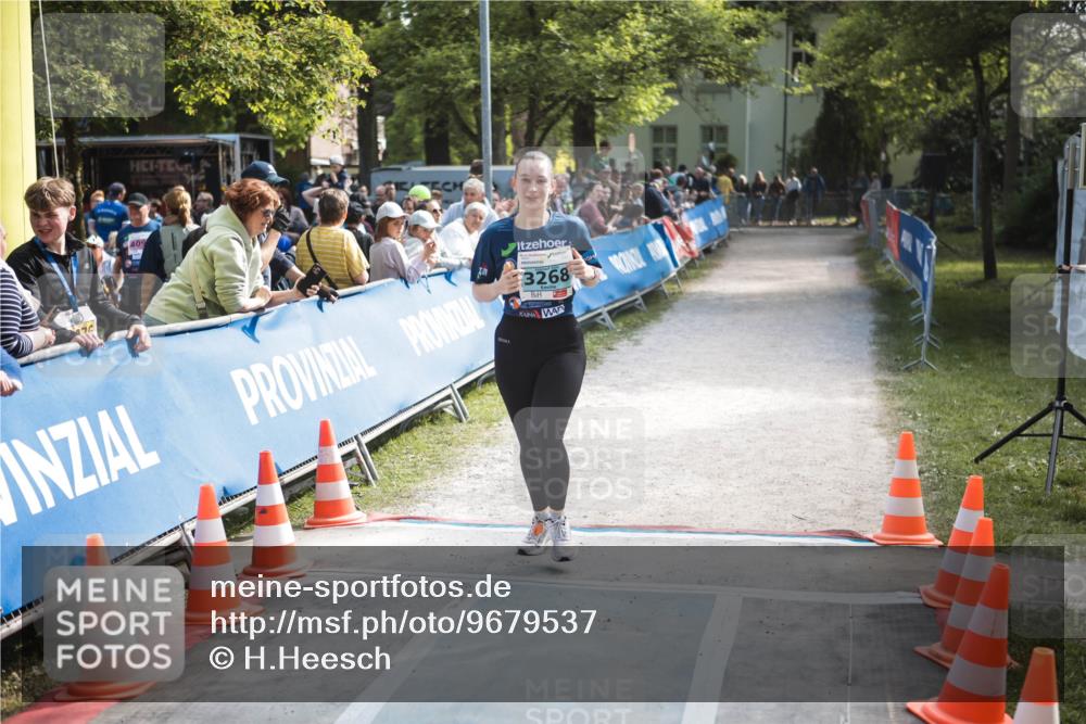 09.05.2026 - Störlauf H.Heesch http://msf.ph/oto/9679537 09.05.2026 16:40:34 Ziel 16821, 409, 3268 meine-sportfotos.de